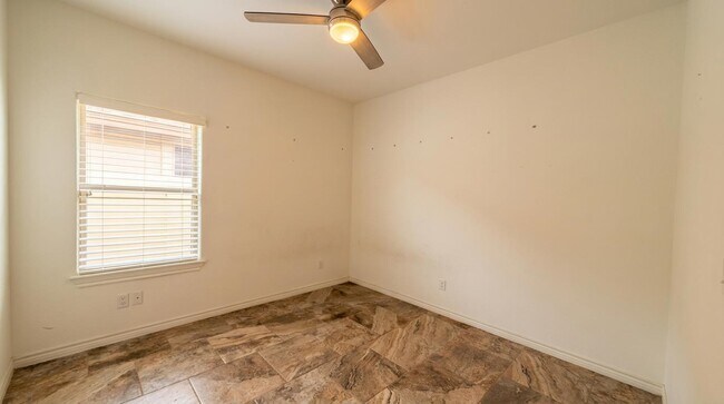 Building Photo - 508 Washingtonia Drive