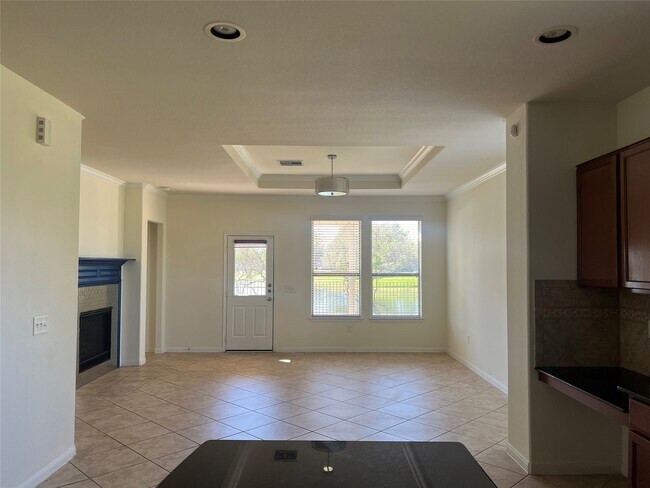 Building Photo - 15419 Benson Landing Dr