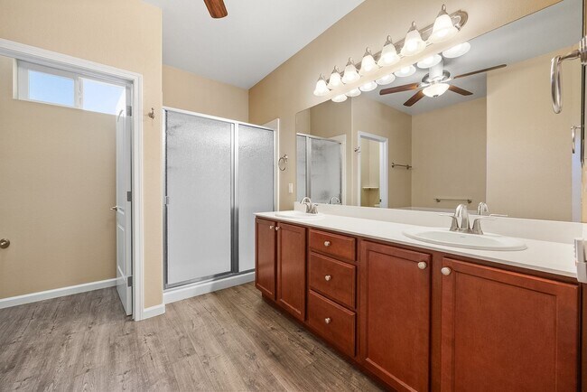 Building Photo - **Charming Home for Rent in Damonte Ranch**