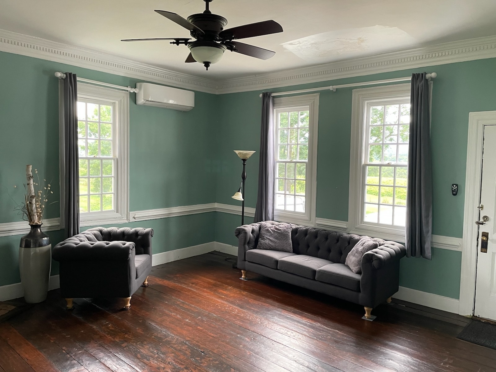 Building Photo - 9400 Justice Ln