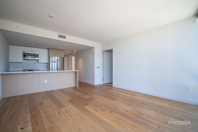 Building Photo - Resort-Like 2BR/2BR/2PKG in AE'O, Kakaako!