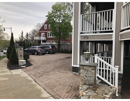 Building Photo - 139 Fresh Pond Pky