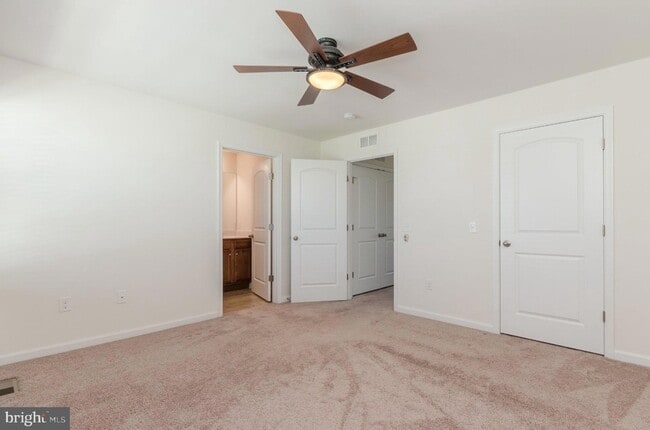 Building Photo - 172 Drexel Ct