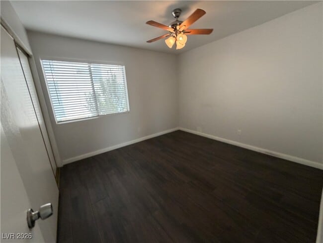 Building Photo - 2335 Bowstring Dr