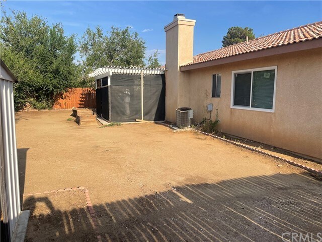 Building Photo - 11417 Star St