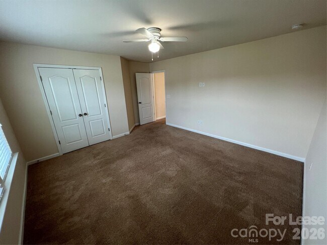 Building Photo - 10374 Rutledge Ridge Dr NW