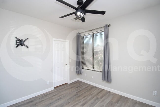 Building Photo - 3721 S Ashley Pl