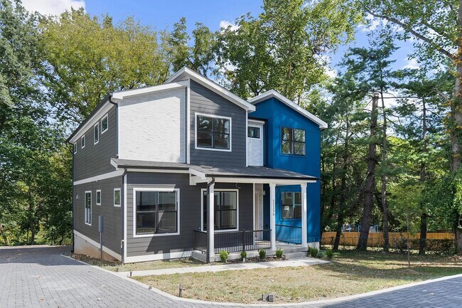 Building Photo - 2323 Carter Ave