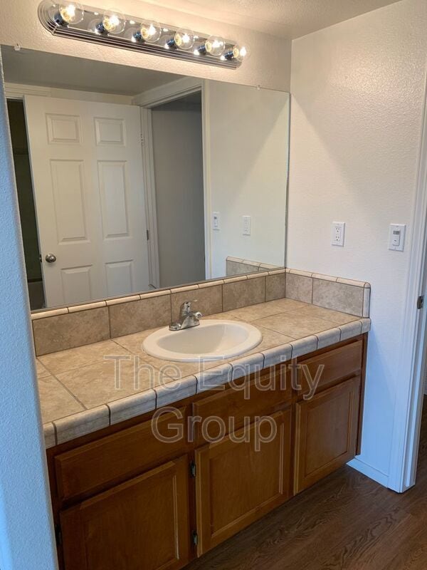 Building Photo - 2921 N Crowe St