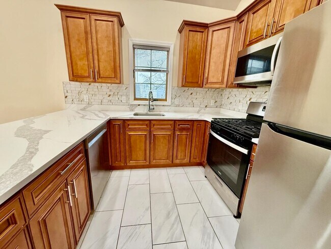 Building Photo - 91 W 20th St