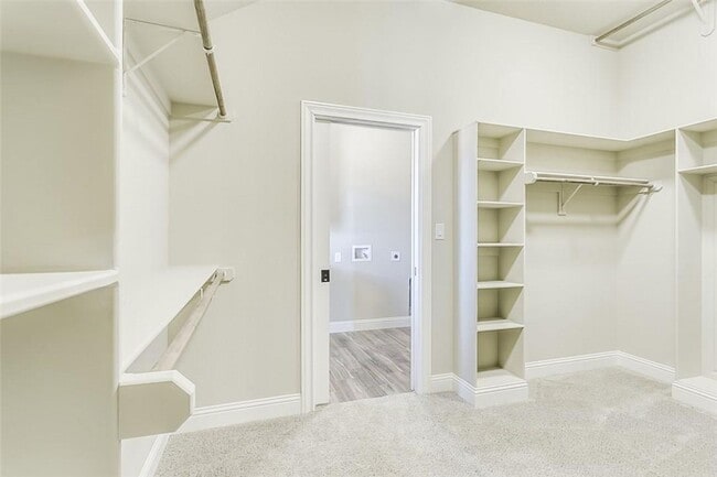 Building Photo - Beautiful Home in Abes Landing