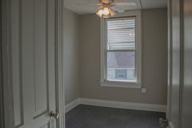 Building Photo - Pistachio Rentals (1618 Martha St)