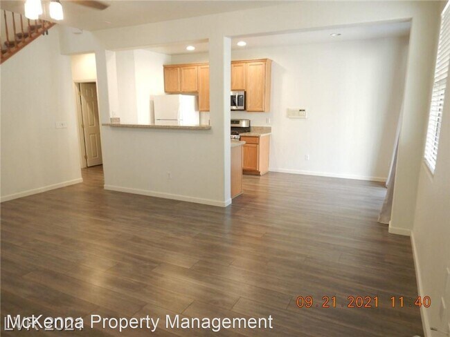 Building Photo - 3 br, 2.5 bath House - 6344 Sun Briar Ct