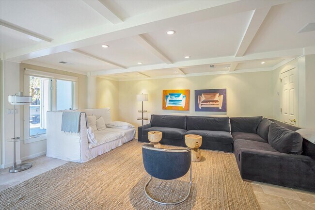 Building Photo - Welcome to Your Luxurious Napa Valley Retr...