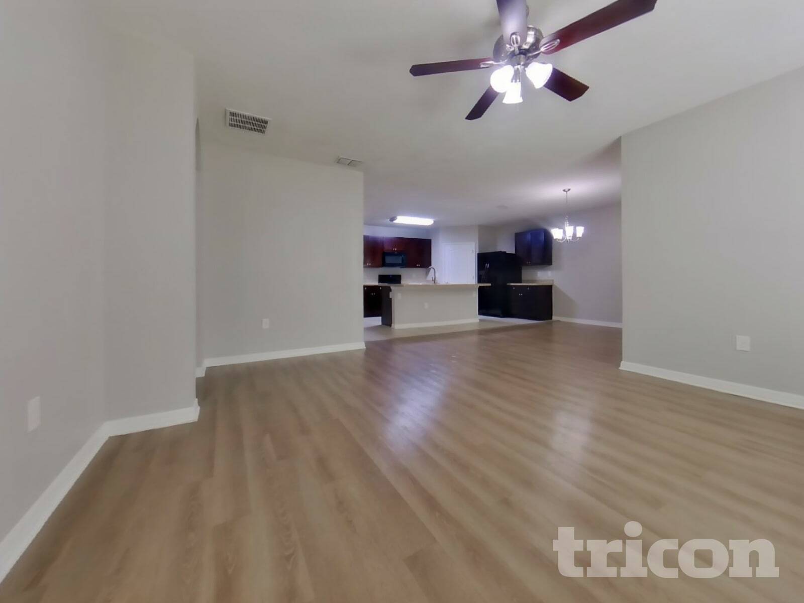 Building Photo - 2449 Valhalla Dr