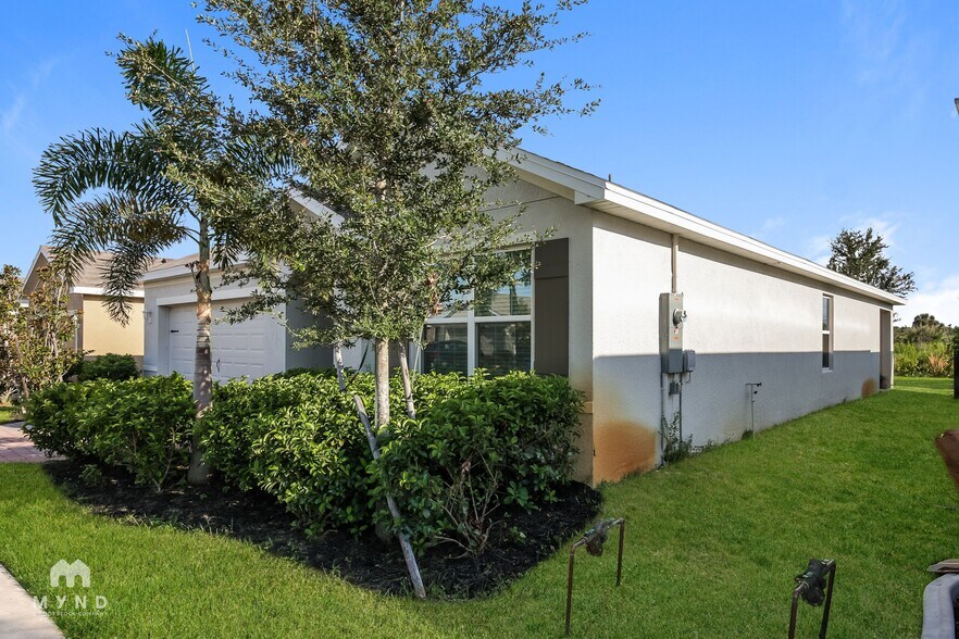 Building Photo - 5333 Shell Mound Cir