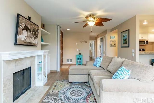 Building Photo - 190 Del Mar Shores Terrace