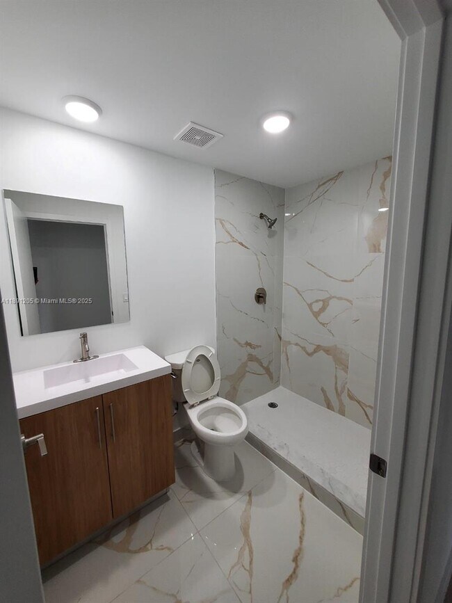 Building Photo - 14573 SW 261st Terrace
