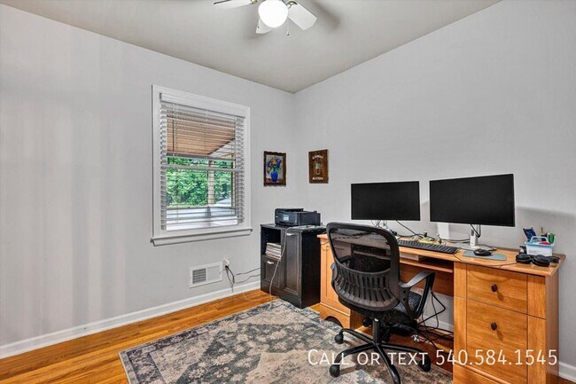 Building Photo - 3166 Galloway Dr