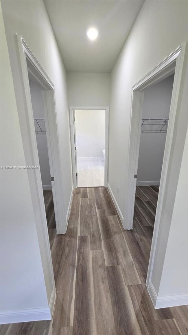 Building Photo - 16855 SW 18th Avenue Rd