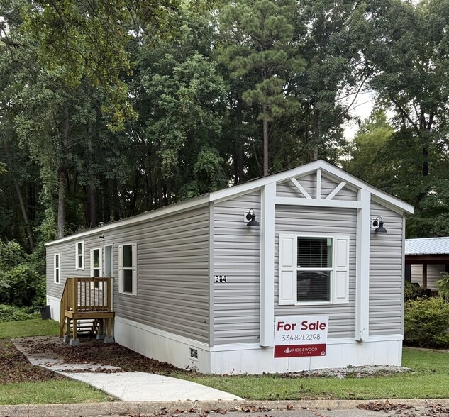 Building Photo - 500 Webster Rd