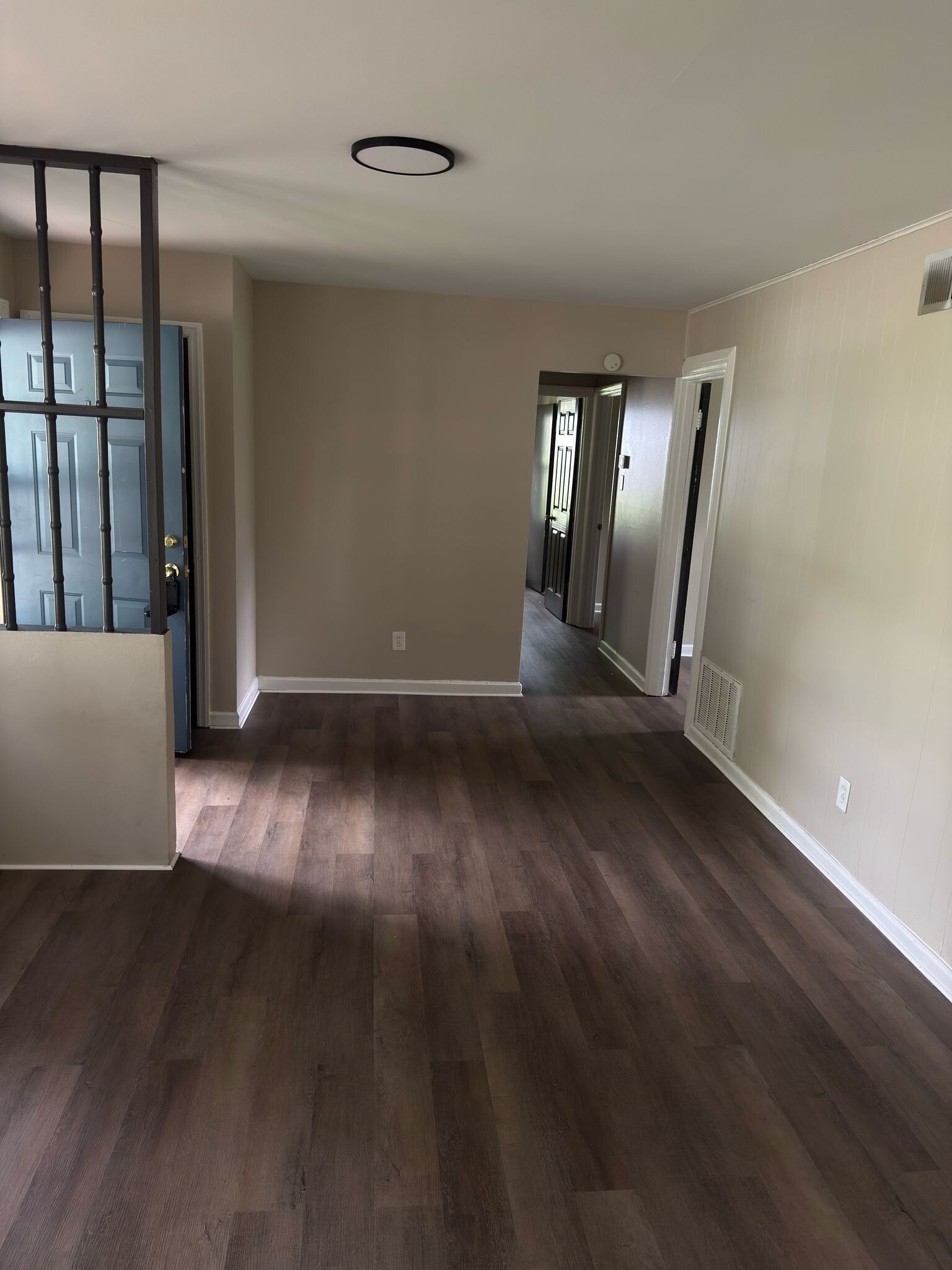 Building Photo - 235 Du Bourg Ln
