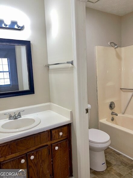 Building Photo - 5763 N Castlegate Dr