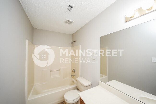 Building Photo - 6561 Bald Oak Dr