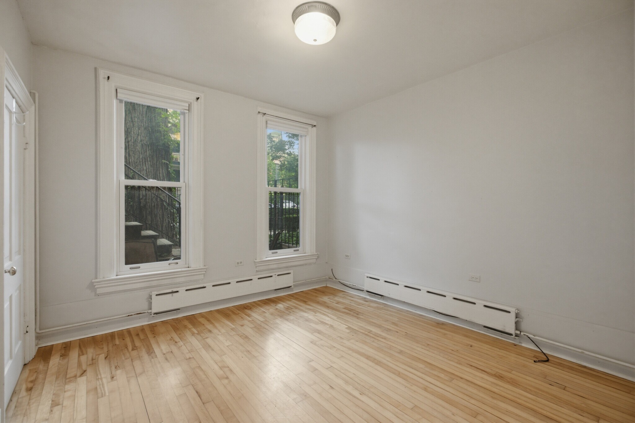 Building Photo - 1843 N Bissell St
