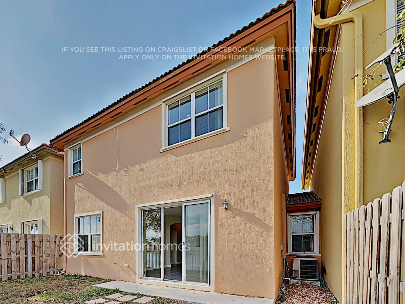 Building Photo - 11390 NW 83rd Way