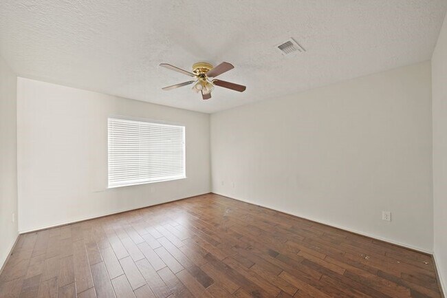 Building Photo - 4123 Custer Creek Dr
