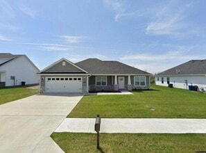 Building Photo - 720 Promenade Dr