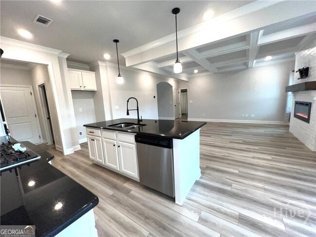 Building Photo - 42 Brant Cir