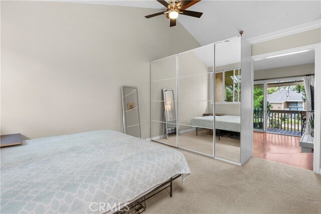 Building Photo - 240 Pineview