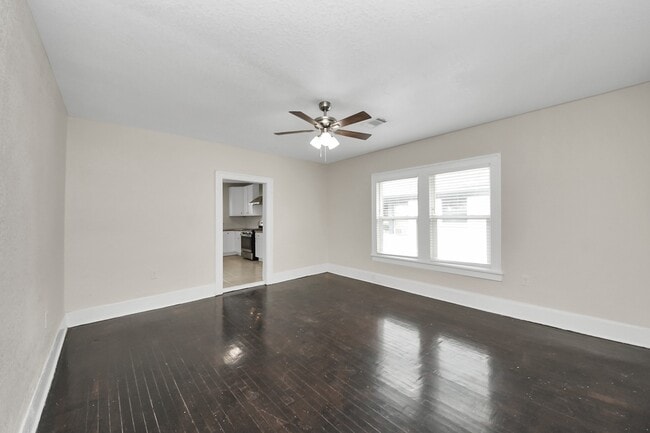Building Photo - 2622 Rosedale St