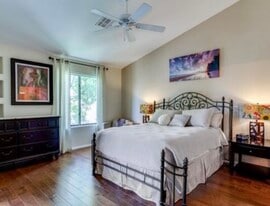 Building Photo - 7508 E Earll Dr