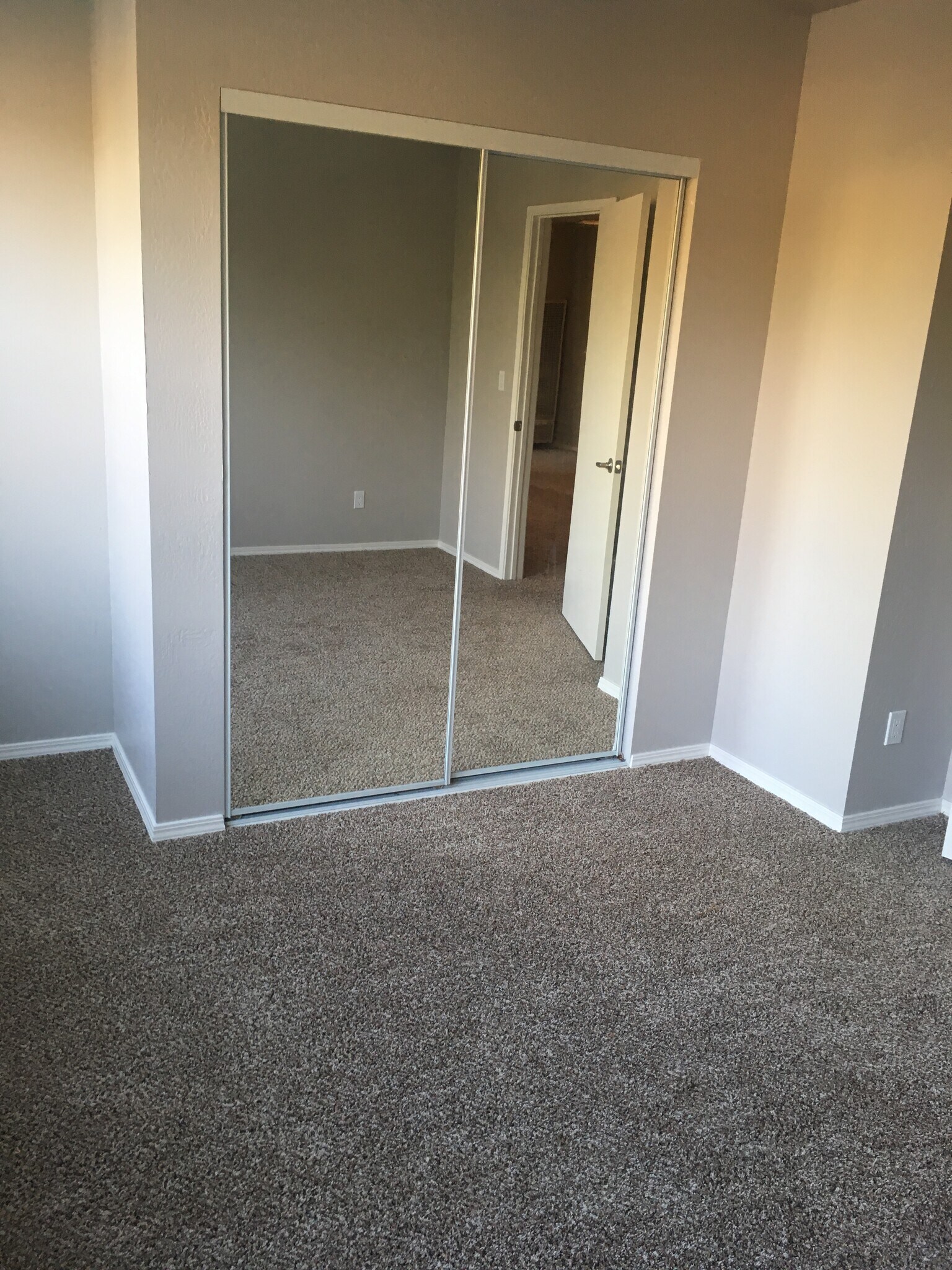 Building Photo - 4770 Soquel Dr