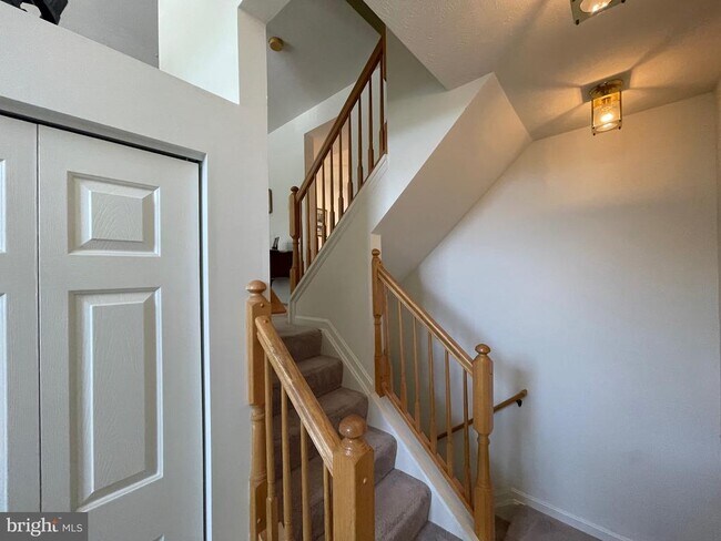 Building Photo - 1114 Pennywort Cir