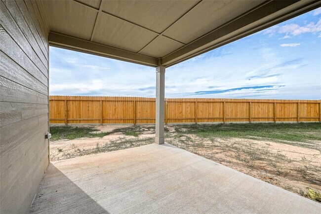 Building Photo - 413 Texas Olive Dr