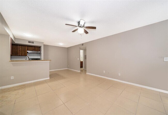 Building Photo - 5140 Conroy Rd