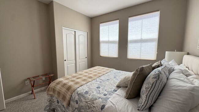 Building Photo - Luxury 4 Bedroom Home in La Costa Greens