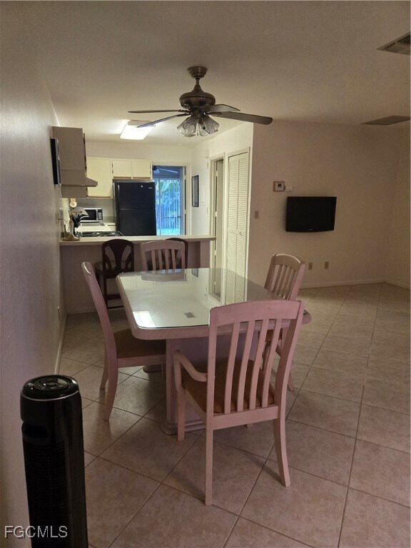 Building Photo - 4513 SW 8th Ct