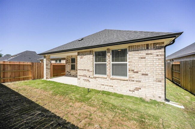Building Photo - 17586 Rosette Grass Dr