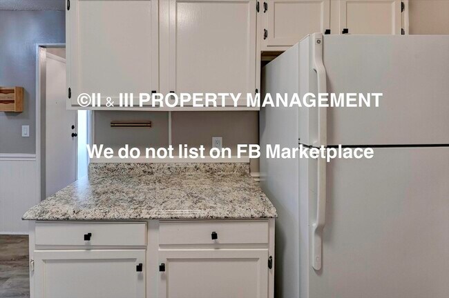 Building Photo - 537 NW Valleybrook Rd