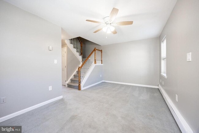 Building Photo - 561 A St