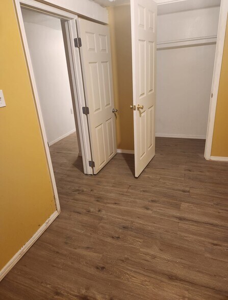 Building Photo - 309 Ellis Ave