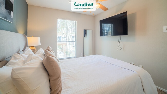 Building Photo - 12703 Jones Rd