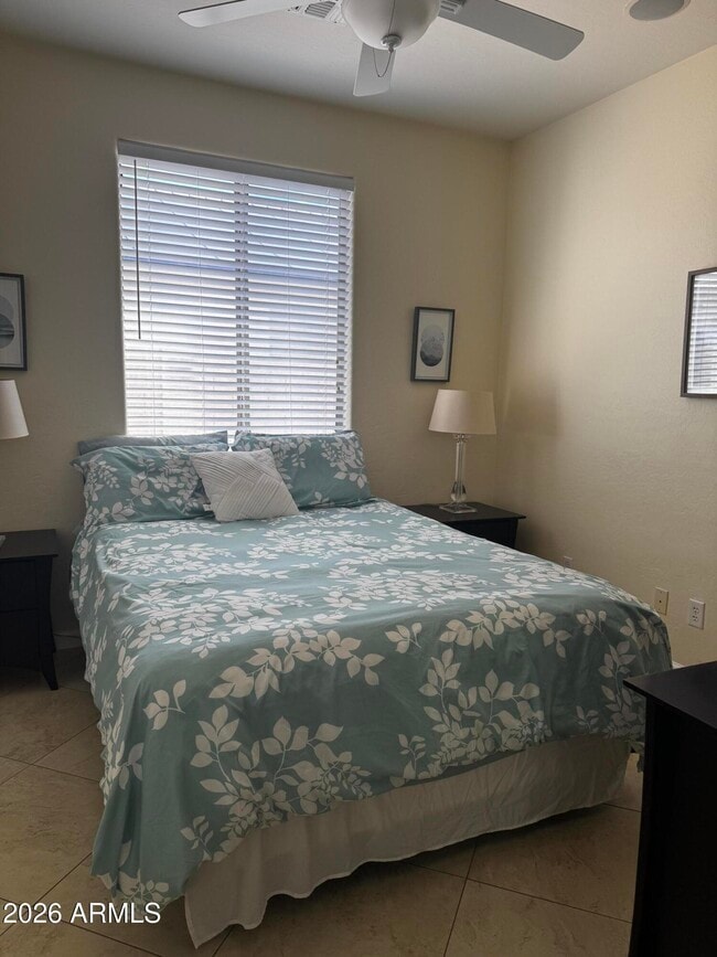 Building Photo - 18131 W Canyon Ln