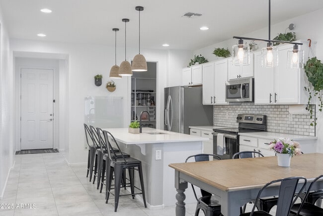 Building Photo - 22638 E Quintero Ct