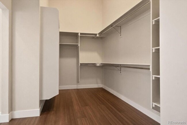 Building Photo - 1407 Rogers Ct